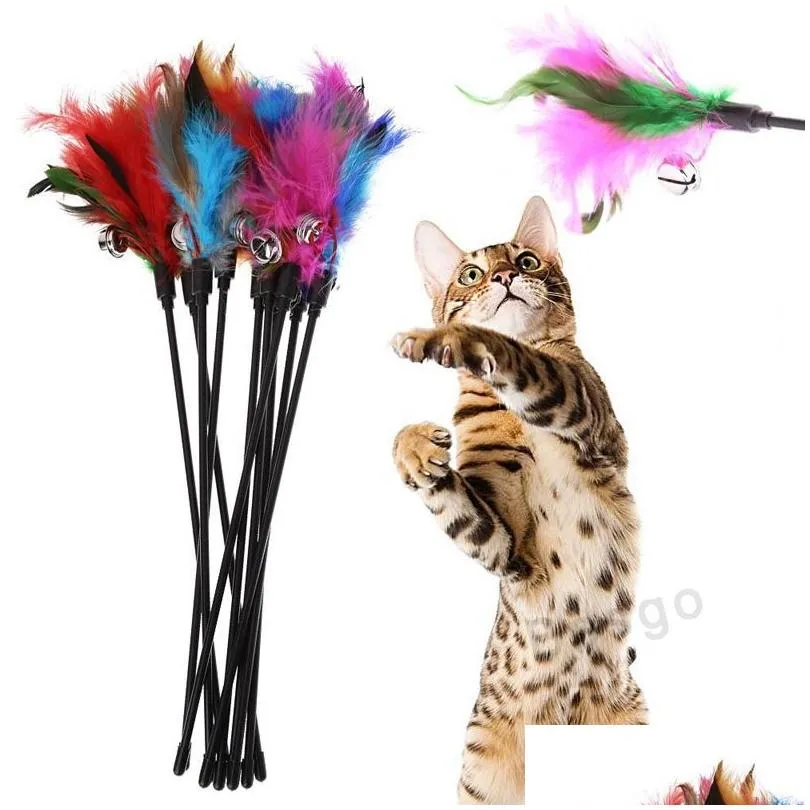 Cat Toys Kitten Pet Teaser Toy 38cm Turkiet Feather Interactive Stick med Bell Wire Chaser Wand som spelar DBC Drop Delivery Home Garde DHFCO