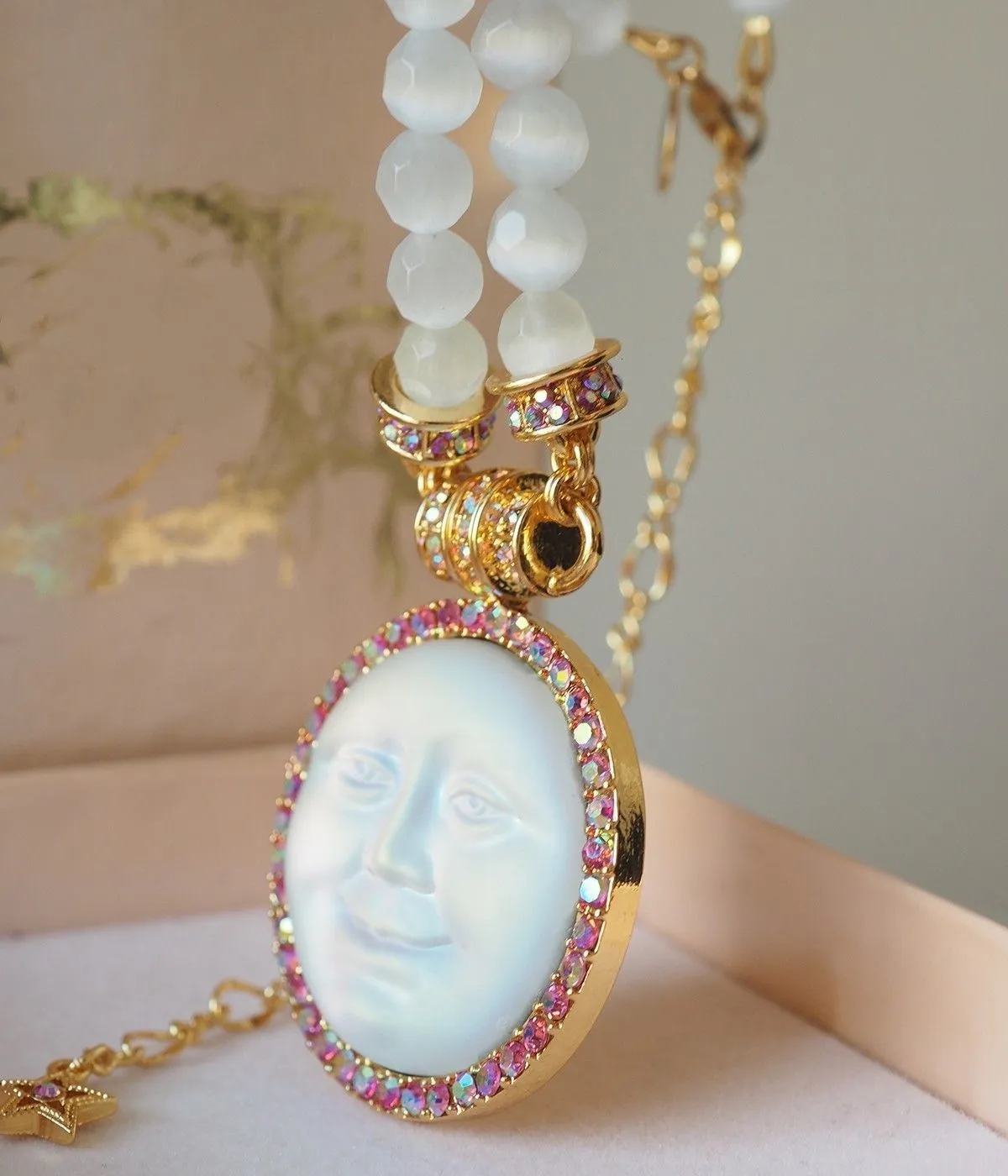 Colliers pendentifs Vintage Western Antique Face Opal Necklace 230613