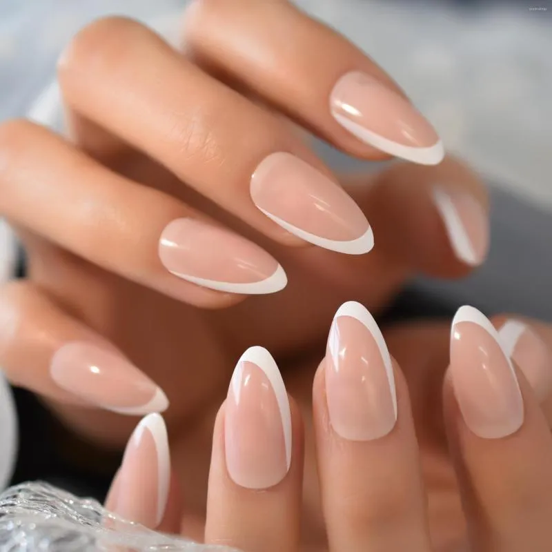 Faux ongles couleur nude pointe d'ongle artificielle pointes d'amande françaises moyennes pour acrylique fausse bordure blanche