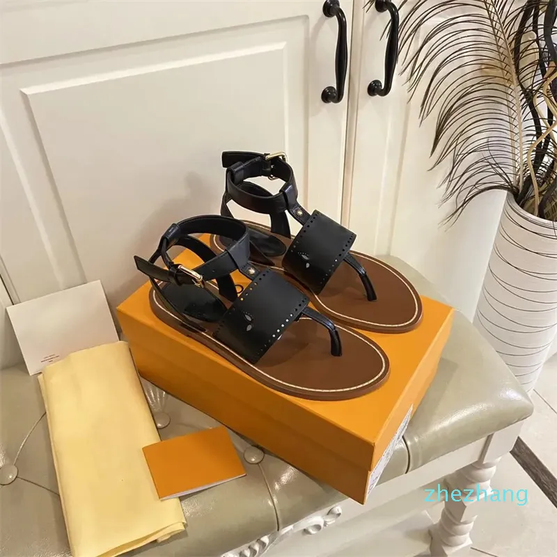 2023-Luxury Flat Sandals Slides White Black Brown Perforated Calfleather Wide Front Strap Graved Spuckle Slippers Storlek 35-42