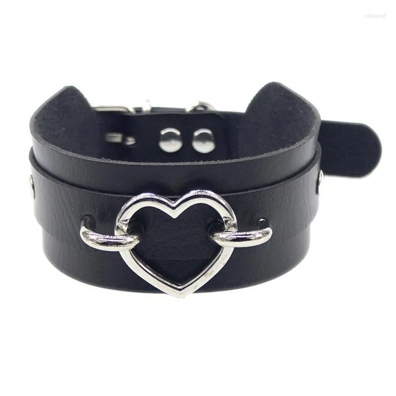 Girocollo in pelle gotica nera Collana con cuore Collare a catena Gioielli gotici per donne Collane con chocker Accessori per gioielli di Halloween