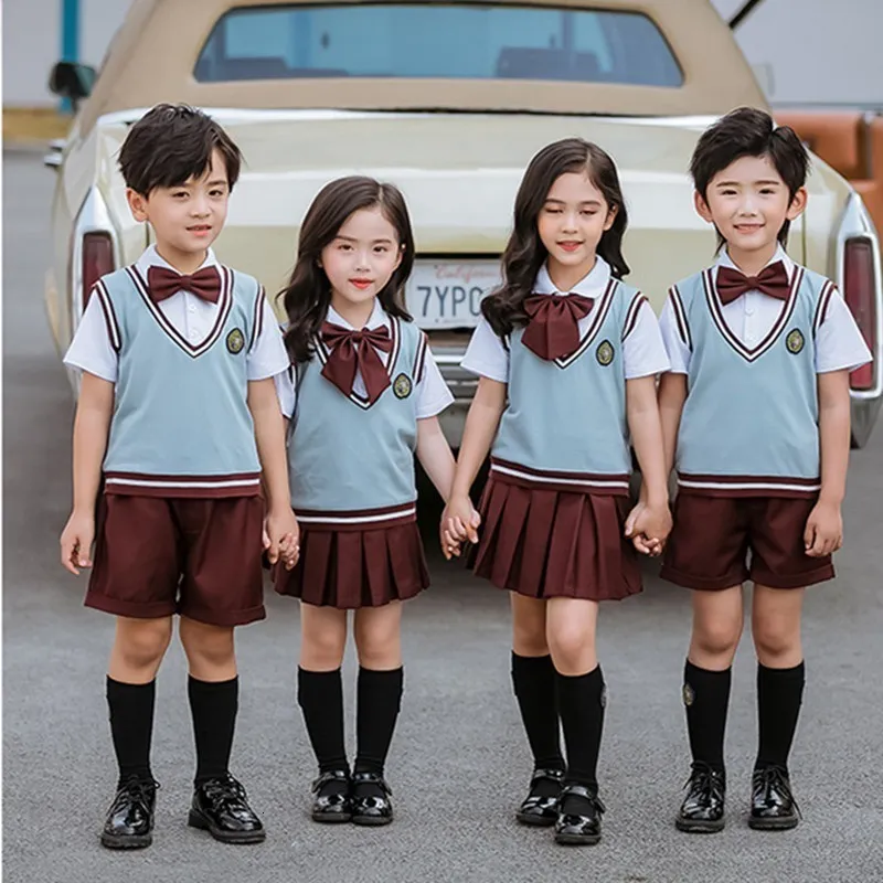 Kläder sätter brittiska skoluniform barn kort ärmskjorta dräkt veckad kjol Kid koreansk japansk dagis klassklass Kläderuppsättning 230612