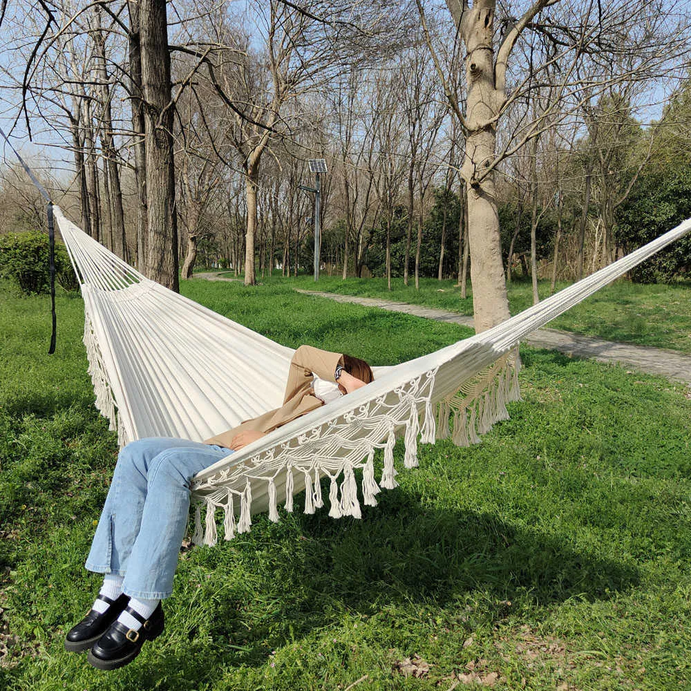 Hammocks Garden Furniture Set Portable Outdoor Camping Hammock Pure White Tassel Romantic Travel Swing Travel Hammock