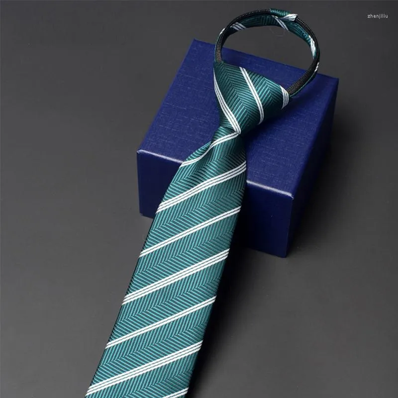Bow Ties Men's 7 cm de ancho Zopper Tie Cuella de moda de alta calidad para hombres Trabajo de negocios Corbalo de rayas clásicas con caja de regalo