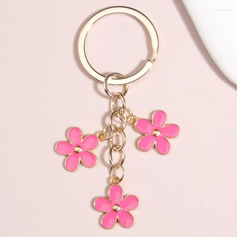 Keychains 10PCS Summer Selling Colorful Flower For Women Bag Pendant Car Key Ring Chain