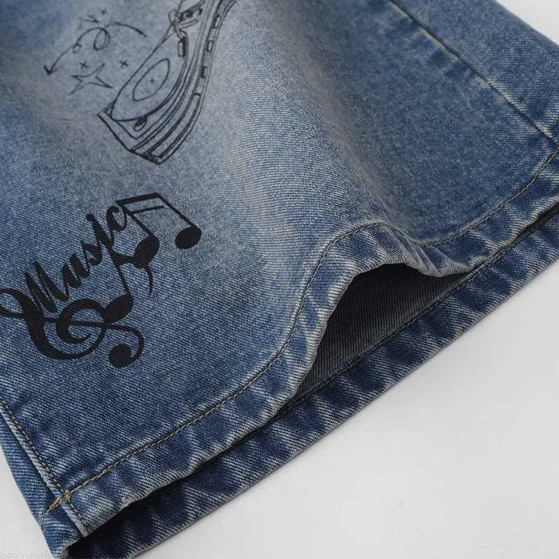 洋書 AMERICAN  FASHION aw2009 - Yohji Yamamoto x Justin Davis Uzi Pinup Red Leather