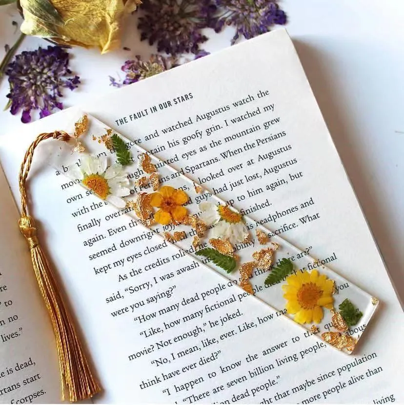 Wholesale Handmade Kaluofan Dried Flower Cute Bookmark Designss With  Tassels Set Of 4 For Women, Durable Resin Cute Bookmark Designs From  Vitic_shop, $1.69