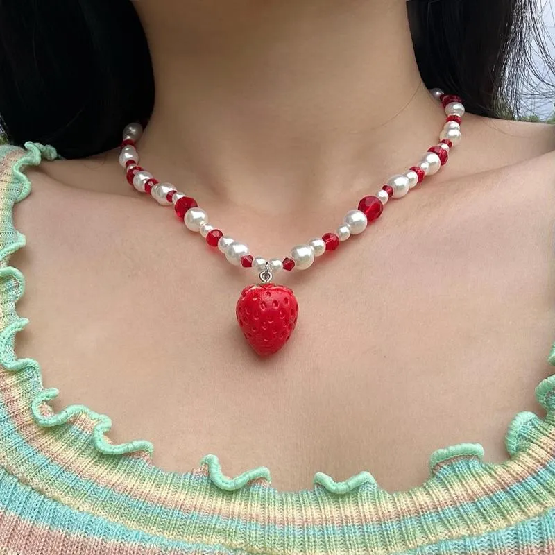 Gargantilha Salircon Trend Y2K Red Crystal Beads Imitation Pearl Chain Coreano Cute Strawberry Pendant Colar Charm Neck Jewelry
