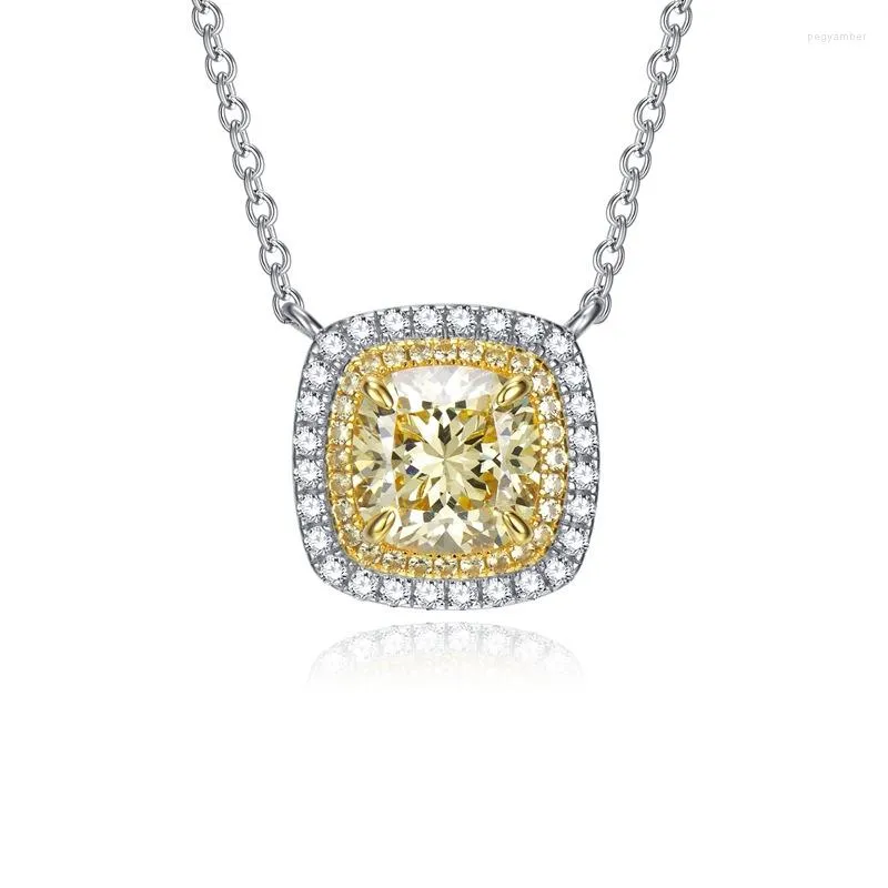Chaînes 2023 diamant jaune 8 gros carré à haute teneur en carbone électrique divisé collier en or luxe Micro ensemble pendentif pour les femmes