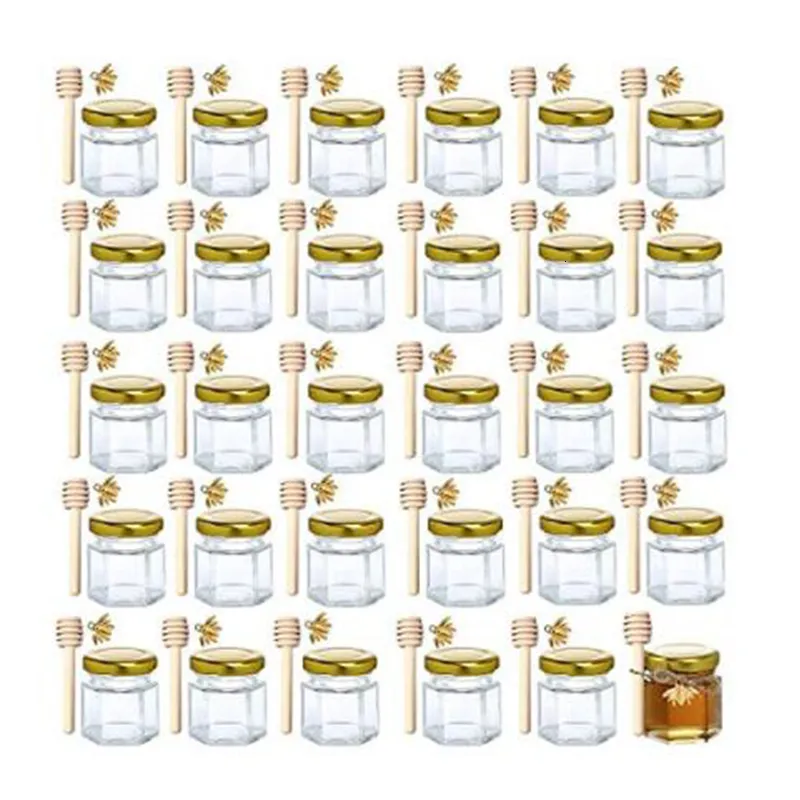 Boîtes de rangement Bacs 152 oz Hexagone Mini pots de miel en verre avec louche en bois Couvercle en or Pendentifs d'abeilles Jutes pour fête prénatale Faveurs de mariage 230613