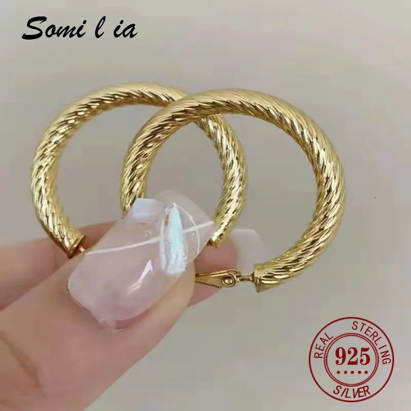 Hoop Huggie Somilia Mode Femmes Boucles D'oreilles Gypsophila Or 18K 30mm Hoop Boucle D'oreille Collection S925 En Argent Sterling Femmes Bijoux Pour Cadeau 230614