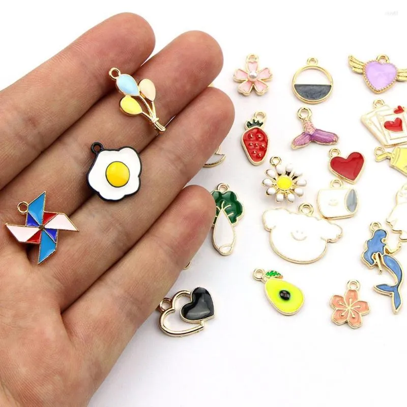 チャーム15pcs/set conch hatterfishシェルブレスレットネックレスチャームdiyペンダント30pcs/setミックスバルーンの花作りアクセサリー