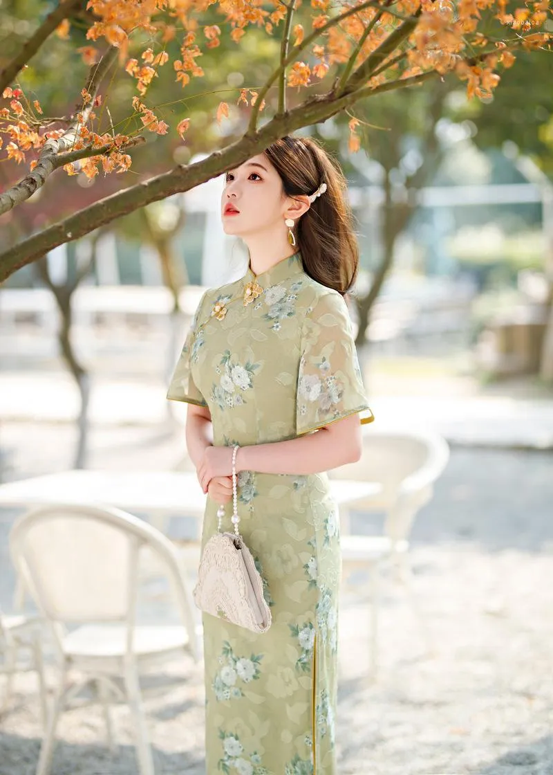 Vêtements ethniques chinois traditionnel classique vert imprimé fleuri Qipao femmes longue haute fendue Cheongsam robe de soirée