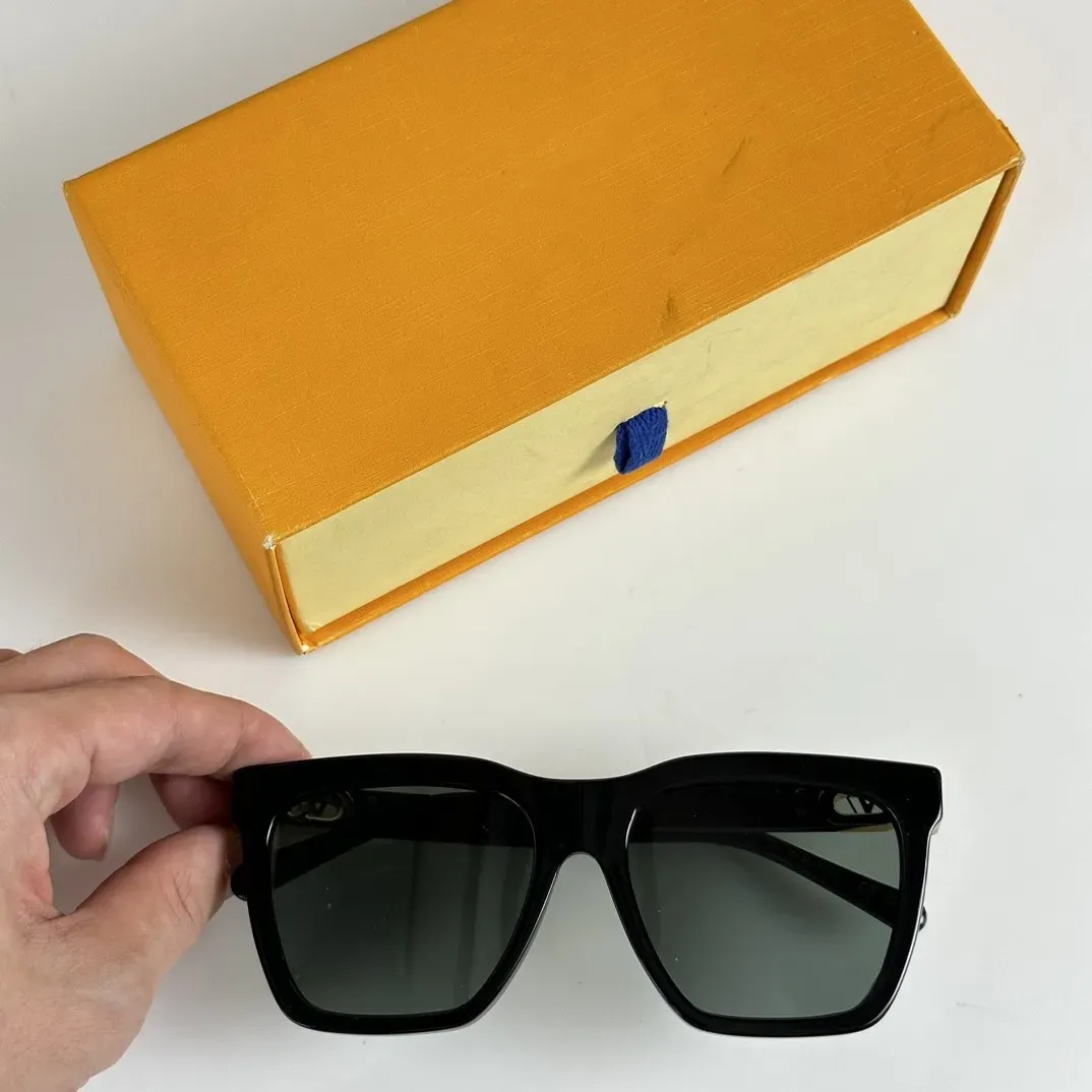 Lee 2023 fashion sunglasses glasses sunglasses designer men's ladies brown case black metal frame dark lens