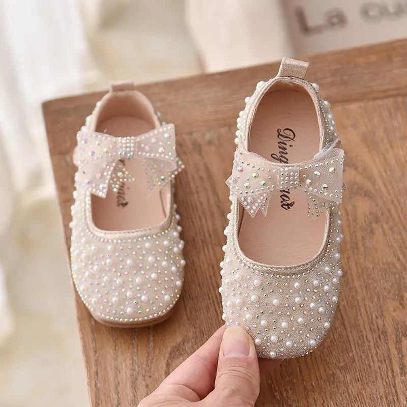 Sneakers Girl's Princess Shoes Children's Fashion Bow Sequin Kids Shoe Baby Girls Party Student Flat Leather 230613