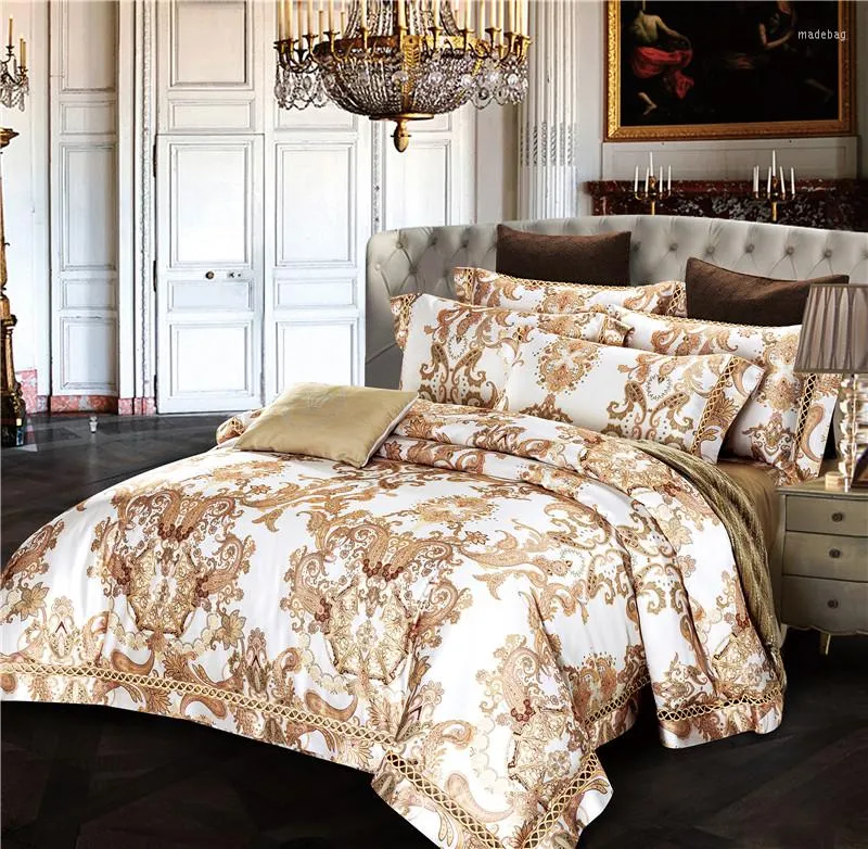 Set di biancheria da letto 2023 Set di lusso Copripiumino jacquard lenzuolo in raso di design