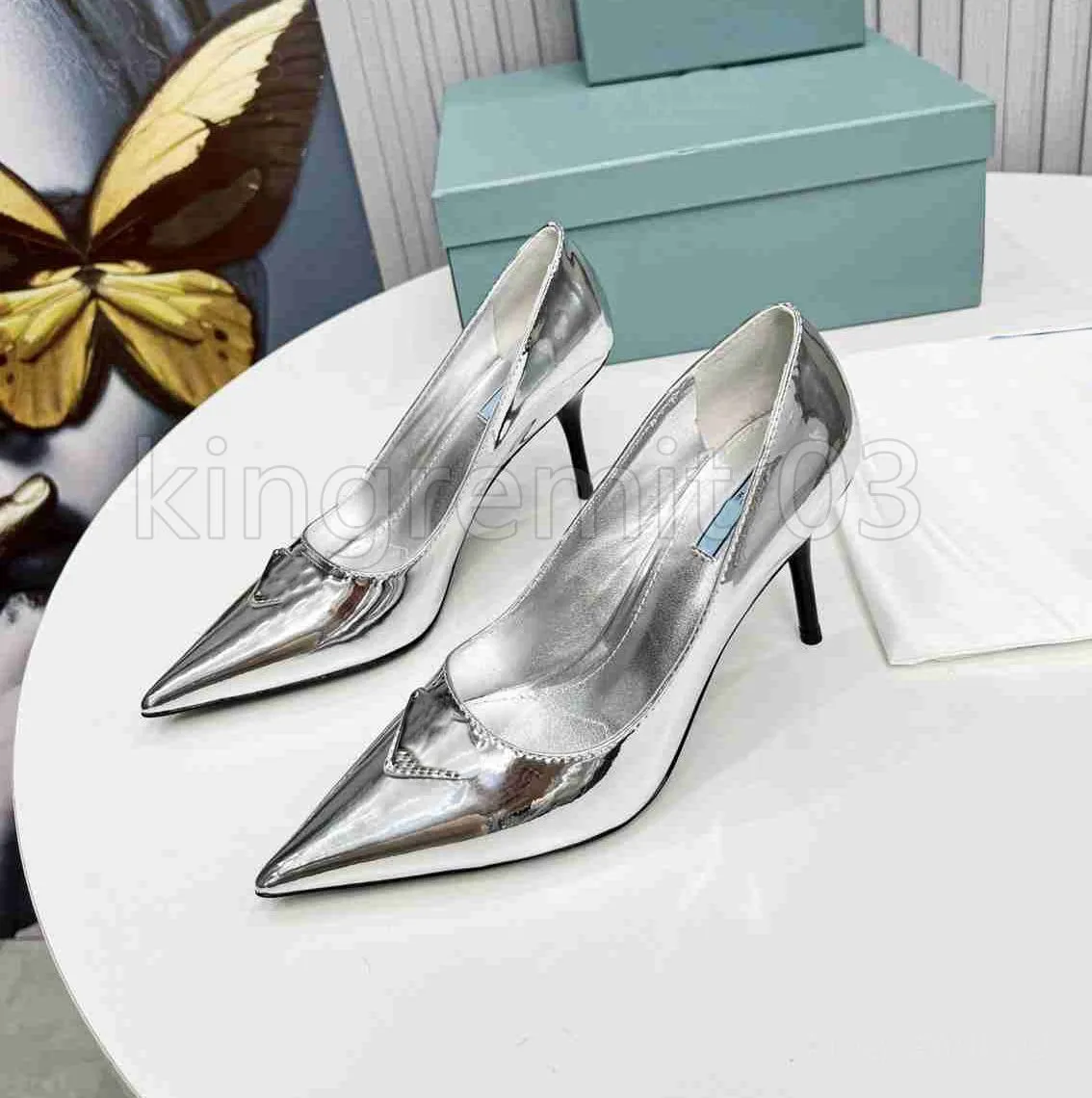Scarpe aperte shop con il tacco