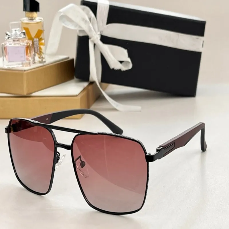 Luxury Latest Sunglasses For Men With Vintage Metal Frame For Men And