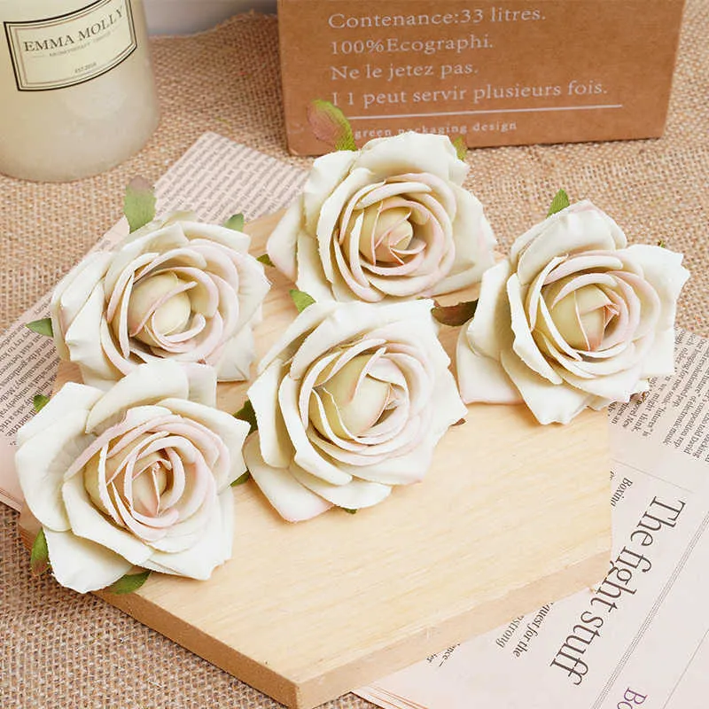 Dried Flowers 5pcs White Silk Artificial Rose Flower Heads Home Wedding Birthday Party Christmas Decor DIY Wreath Scrapbook Craft Fake