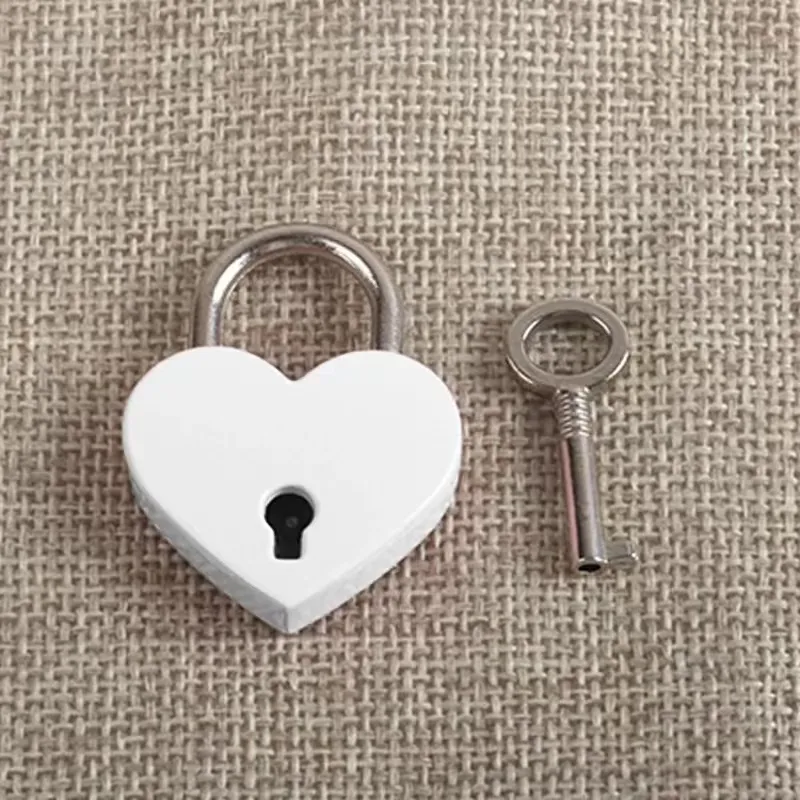 Petit cadenas en forme de cœur en métal, mini serrure avec clé