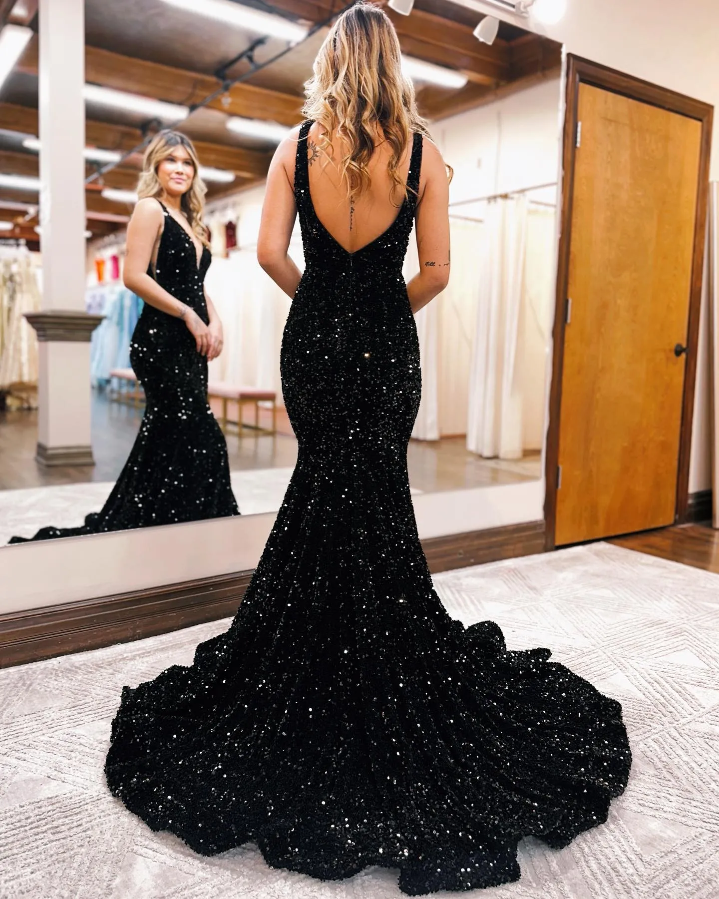 Black Sequin V Neck Backless Mermaid Black Glitter Prom Dress With Pleats Perfect For Formal Evening Events And Special Occasions From Babynice666 158.28 DHgate.Com
