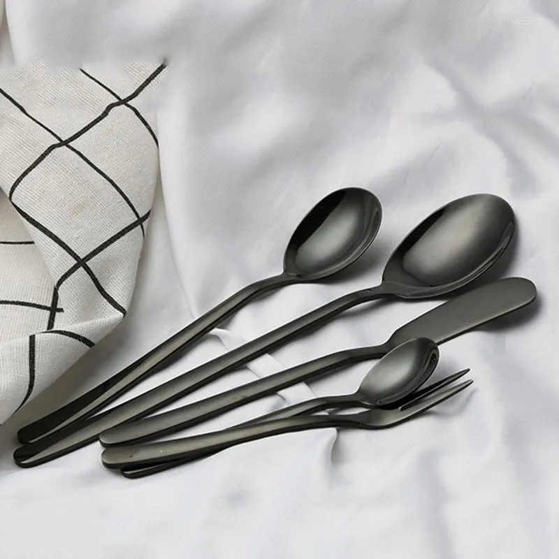 食器セットステンレス鋼の平らな製品セット3つのスプーン1フォークバターナイフ耐久性のあるカトラリートラベルキッチン用品用品