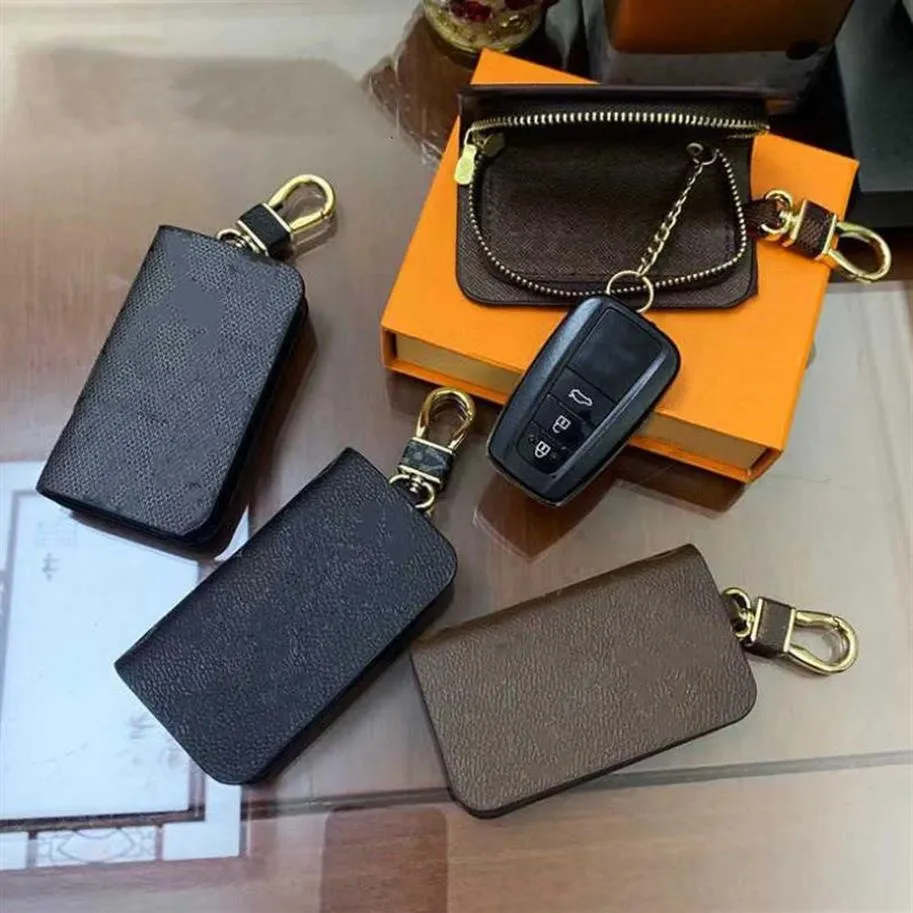 Moda chaveiro de carro designer de luxo chaveiros de couro fivela para mulheres homens bolsas pingente acessórios chaveiros feitos à mão quatro estilos2179