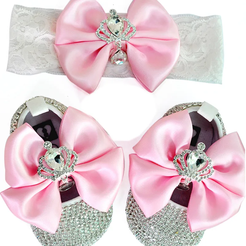 Premiers Marcheurs Dollbling Luxe Strass Bébé Fille Chaussures Premier Marcheur Bandeau Ensemble Étincelle Bling Cristaux Princesse Chaussures Bébé Cadeau De Douche SH 230614