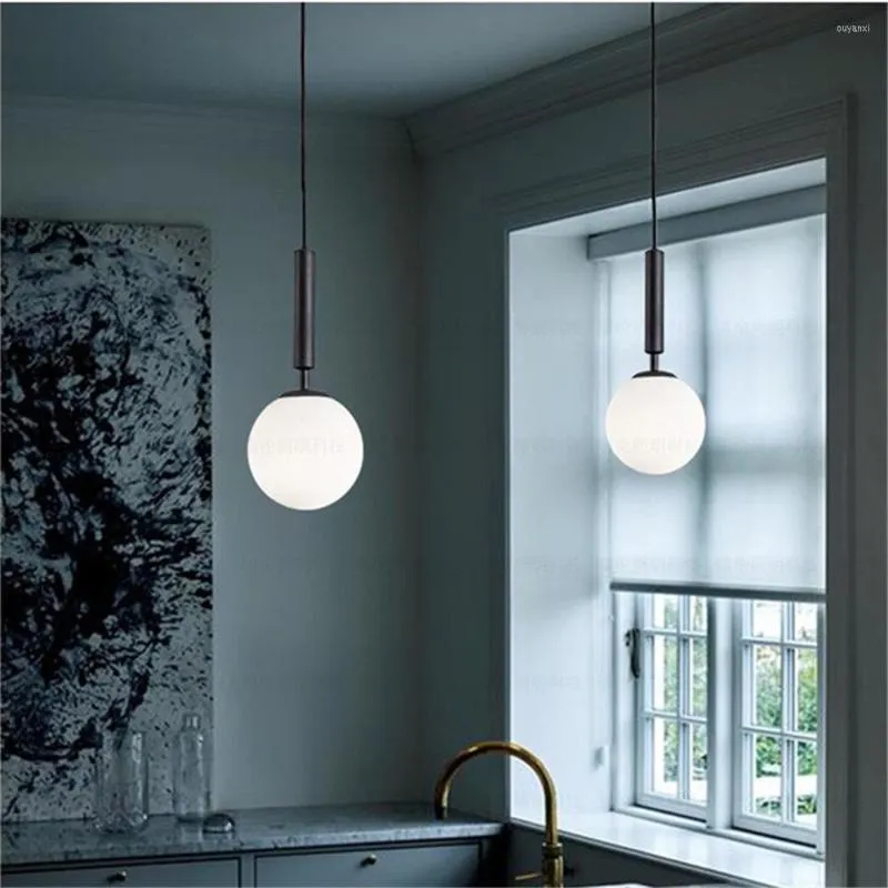 Hängslampor E14 Modern nordisk design LED Rund ljuskrona enkel taklampa för bar/kök/sovrum/kafé AC220V