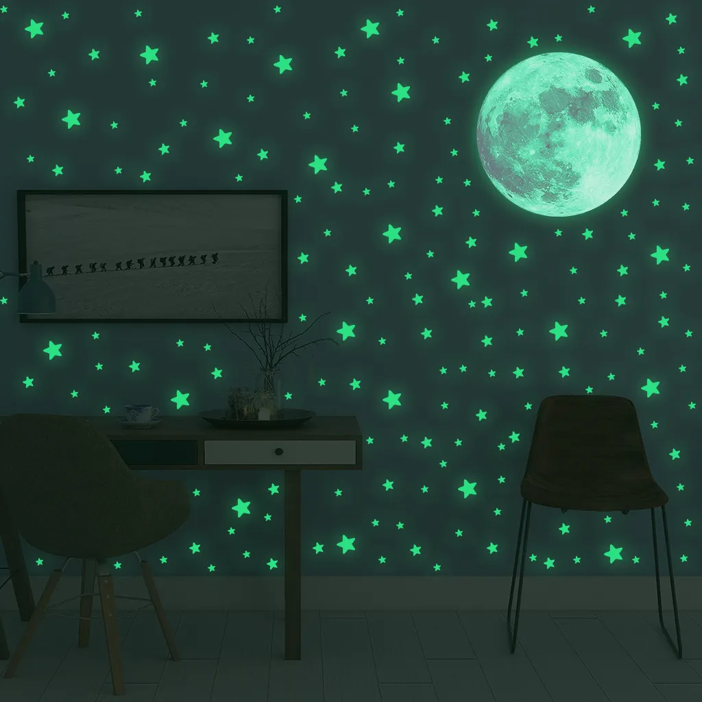 Lysande måne stjärnor vägg klistermärken för barn rum sovrum dekor glöd i de mörka jordväggen dekaler noctilucent klistermärken heminredning