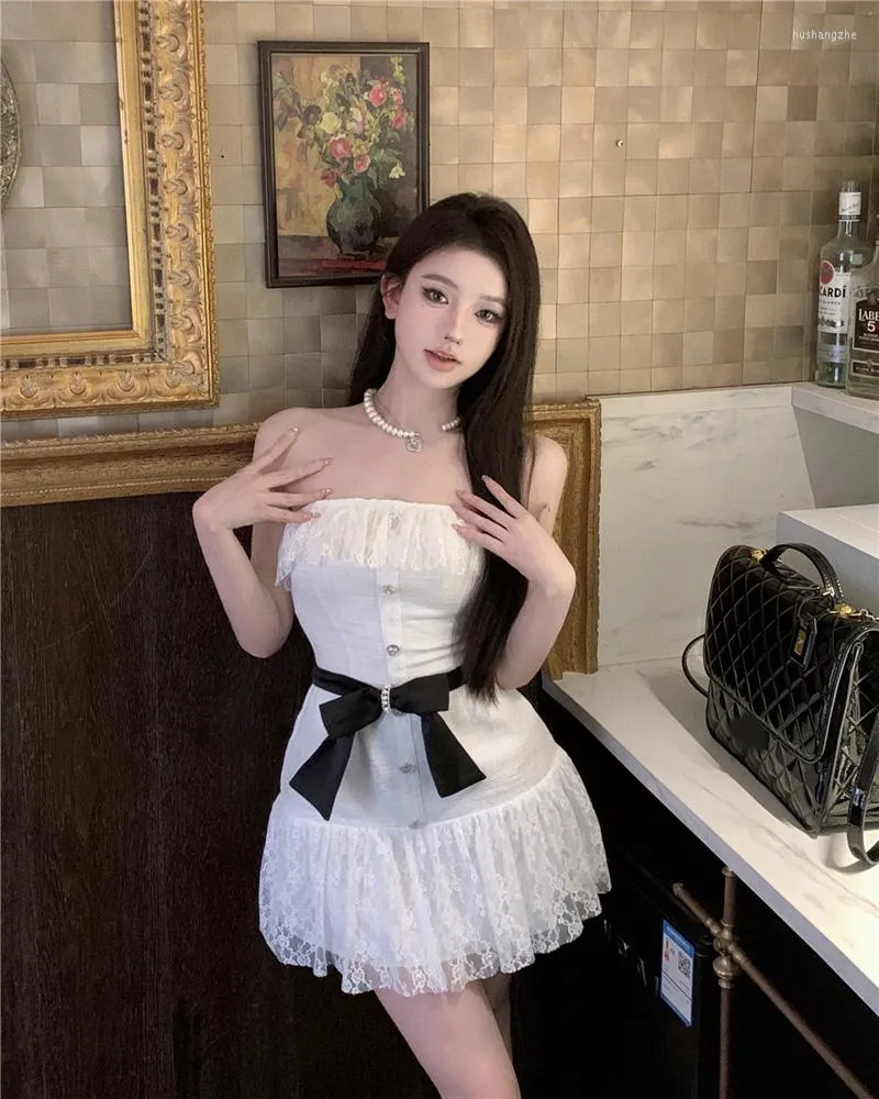Elegant White Bow Strapless Dress with Lace Splice