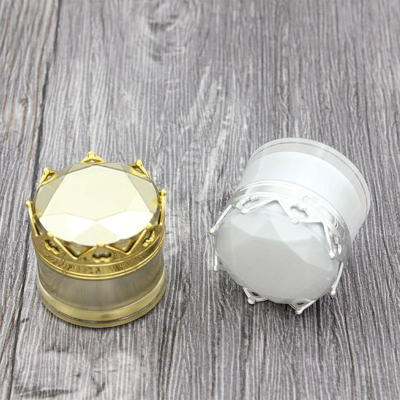 BeautiJar 15g/20g contenitore vuoto per crema con tappo a corona in bianco/oro/argento: aspetto lussuoso, dimensioni portatili, design facile da riempire per tutti i cosmetici Klibt