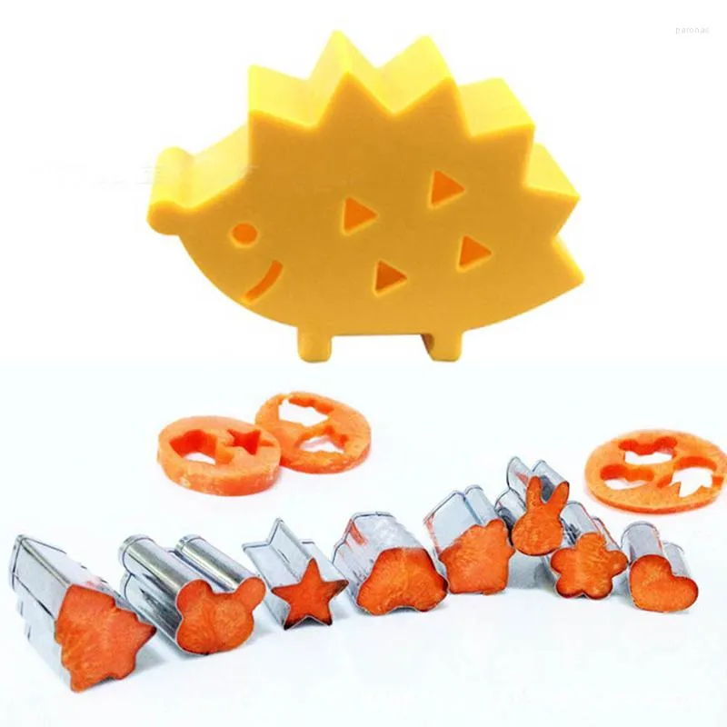 Baking Moulds Cake Mold Animal Fruit Star Heart Cutter Hedgehog Box Cookie Biscuit Fondant Mould Cooking Tools