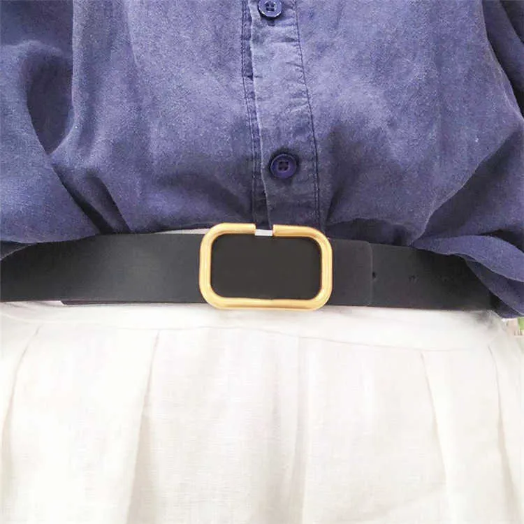 Designer Leather Belt For Women With Big Gold Letter Buckle 3CM Width