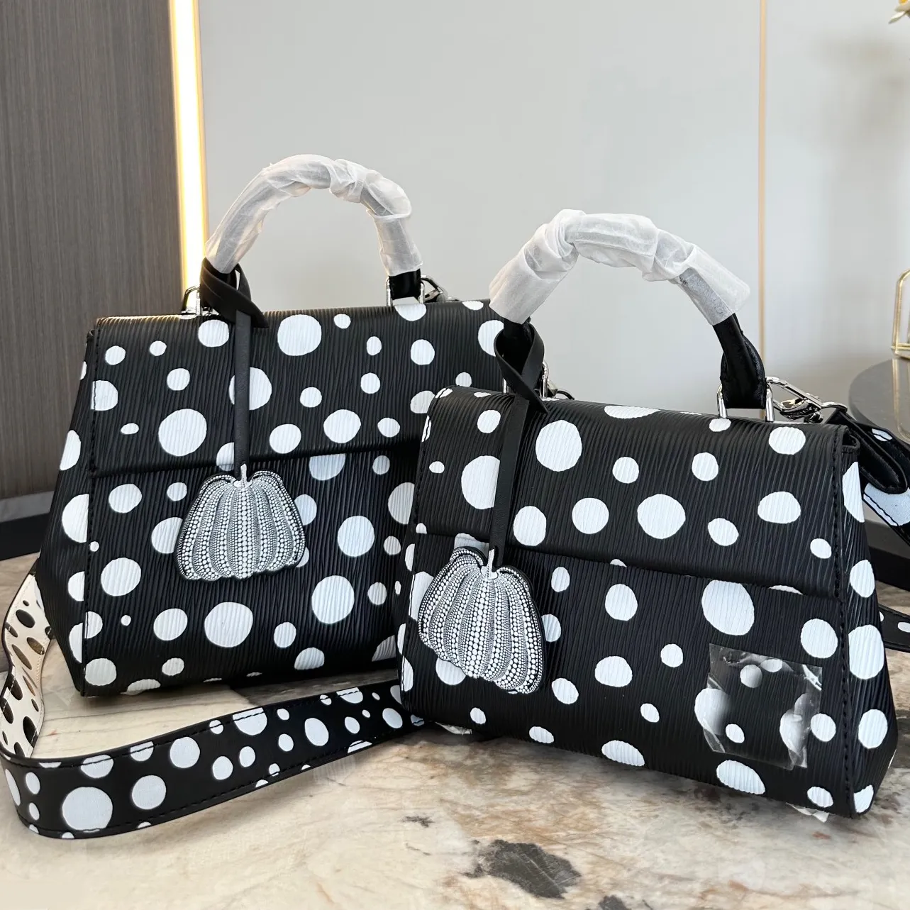 Luis Vuittons Totes Lvse LouiseviUeUtionsbag Sac de créateur de dot de luxe Sacs Polka Brand En cuir sacs à main