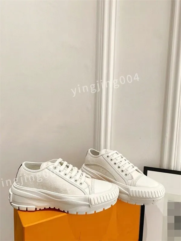 2023 new top Luxurys Designer Sneakers TimeOut Women Casual Shoes Lady Calfskin White Pattern Shoes Retro Styles Classical Quality