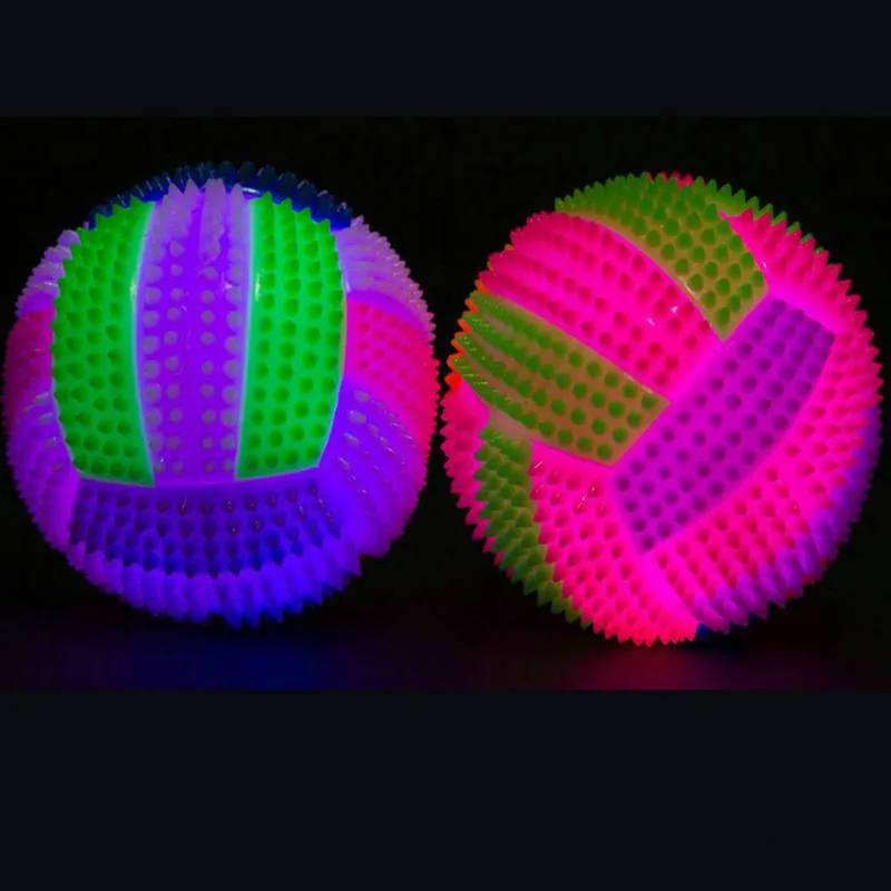 Pet Dogs Flashing Football Shape Led Light Sound Bouncy Ball Funny Kids Toy Interactive Dog Cat Chew Toys for Small Large Dogs