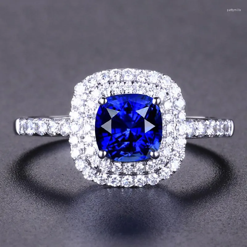 Bagues en grappe tempérament Royal Princess bague saphir haut de gamme sertie de Zircon Live