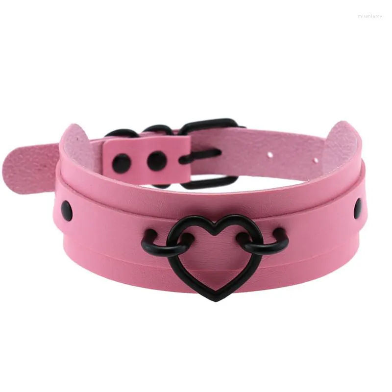 Choker 2023 Fashion Handmade Boho Pink Heart Metal Punk Leather Collar Rock Gotic Necklace Bondage Nightclub smycken