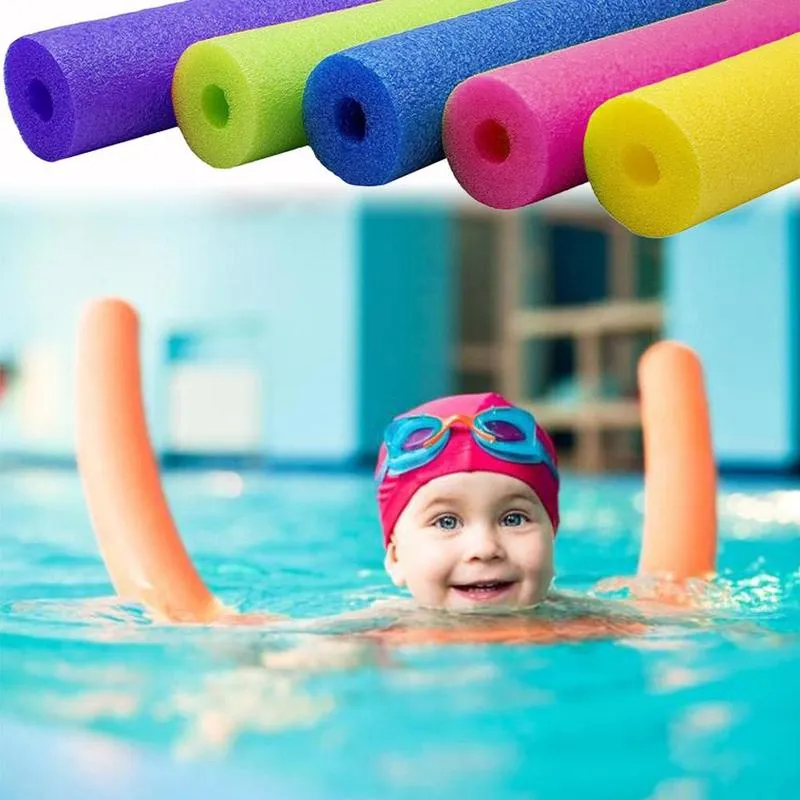 1 PZ Nuoto Galleggiante Schiuma Bastoncini Nuotata Piscina Noodle Tagliatelle Aiuto Acqua Schiuma Galleggiante 6*150 cm Piscina Galleggianti Accessori