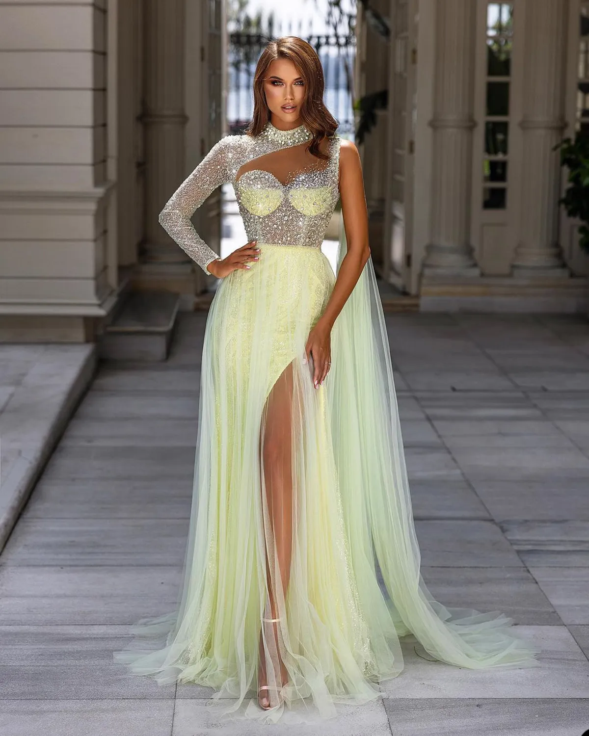 Saudi Arabic Mermaid Evening Dress Light Yellow Sequins High Neck Prom Gowns Custom Made Long Sleeve Special Occasion Dresses