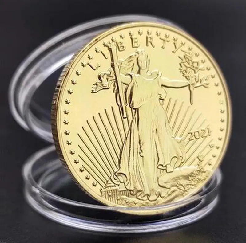 2023 Ny ankomst Non Magnetic Freedom Eagle Badge Gold Sliver Plated Commemorative Coin American Statue Liberty USA US 2022 2021 2020 Mynt liten stor storlek