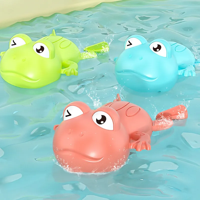 Bath Toys Children's Swimming Frog Shark Clockwork Water Game Floating Girl 0-36 Månaders Old Children's Bathtub Children's Fidget Baby Toy 230615