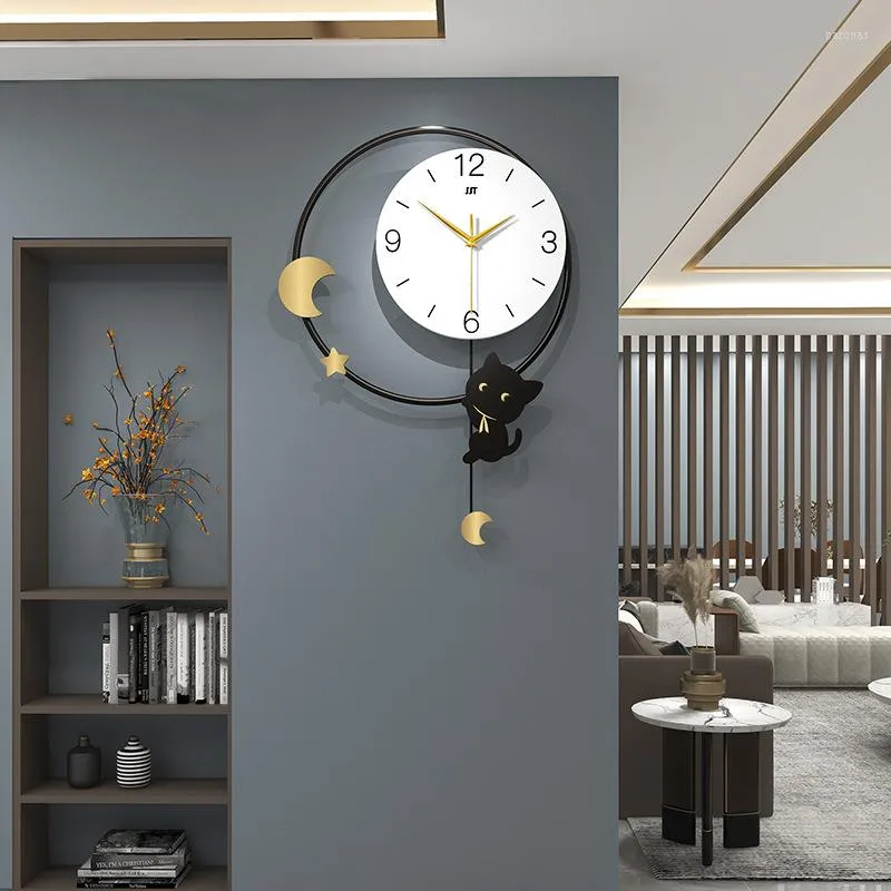 Duvar saatleri saat oturma odası moda yaratıcı basit ev restoranı sessiz ışık lüks asma sanat izleme