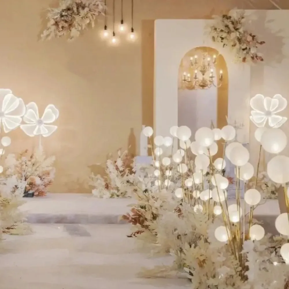 Wedding Table Centerpieces Wedding Tall Gold Wedding Stage Background  Decoration Wedding Lights Wedding Table Party Decoration Centerpieces LED  Vase Light 850 From David137, $58.5 | DHgate.Com, image size:1000x1000
