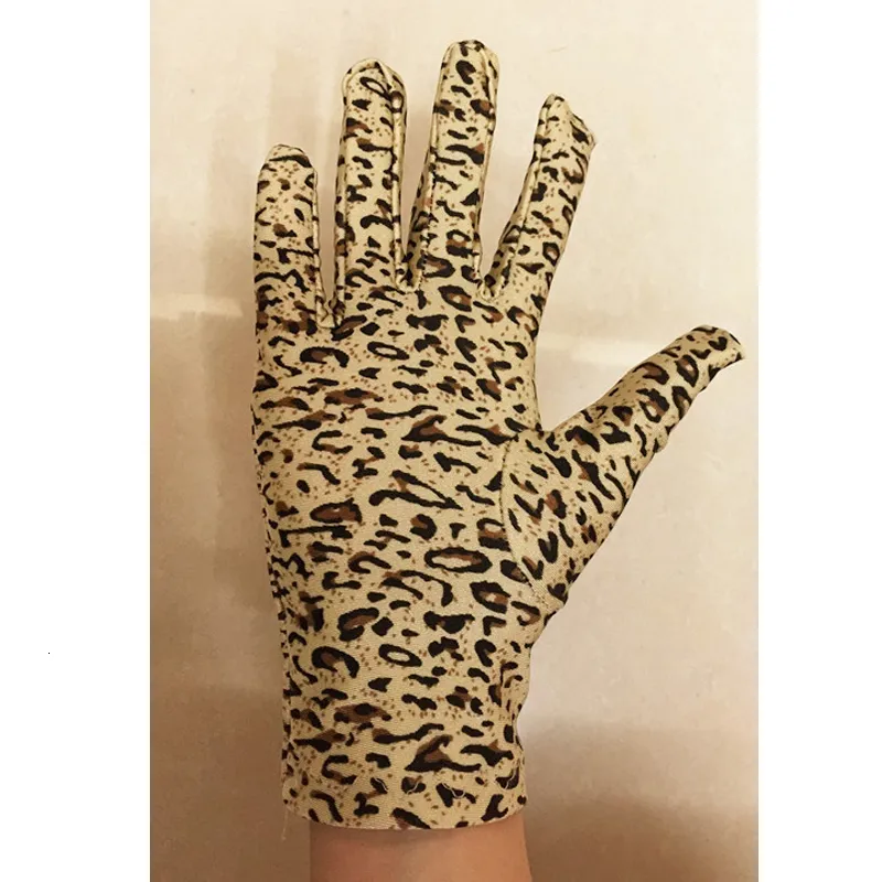 Five Fingers Glove Leopard Print Fashion Elastic Animal Design Waist Manner Girls Stage Performance Ceremonial Mittens 230615