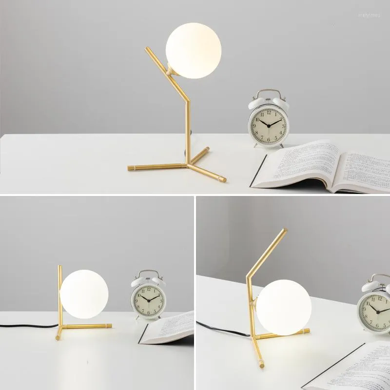 Tischlampen Einfache Moderne Reines Kupfer Gold Milchweiß Lampe Schlafzimmer Nachttisch Studie Dekorative LED Glas Für