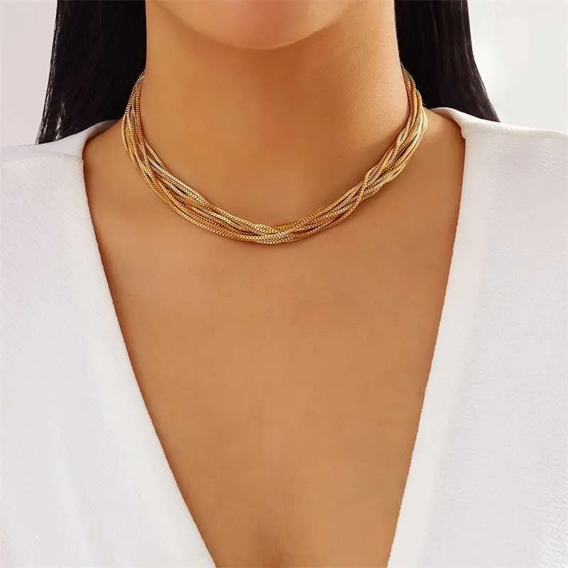 Strands Chunky Layered Chain Gargantilla corta Collar para mujer Hip Hop Trendy en el cuello Collar 2023 Joyería de moda Accesorios para mujer 230613