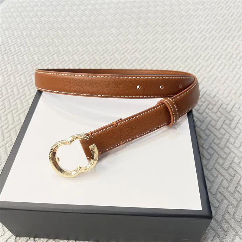 Cinture di design di lusso per donna Larghezza 2,5 cm Cintura alla moda in vera pelle Cintura da uomo in pelle di vitello con fibbia liscia