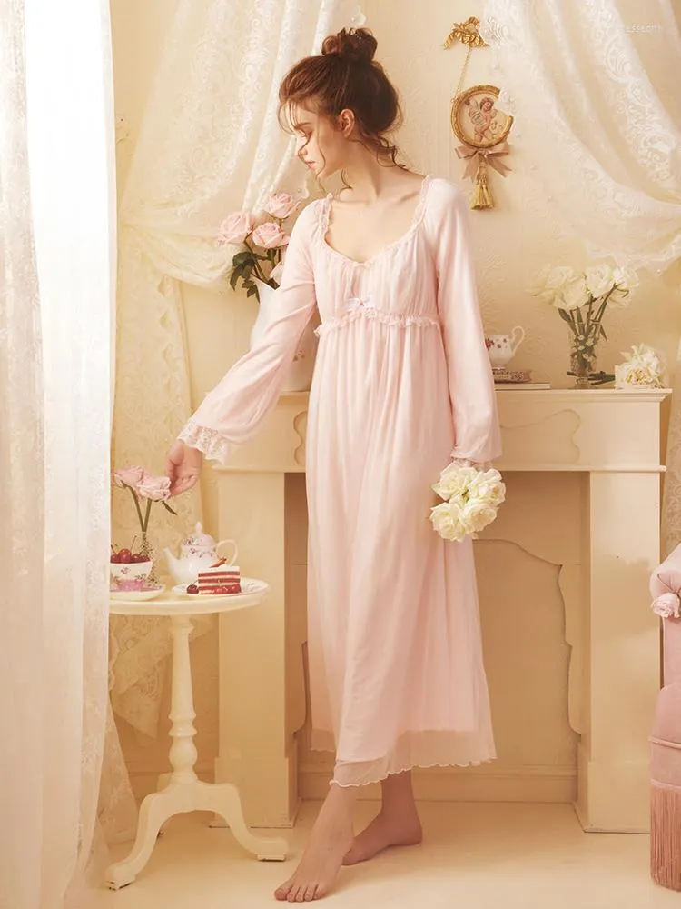2023 Princess Pink And White Modal Nightgown For Women Soft Yarn